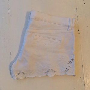 White Lace Bottom Daisy Dukes